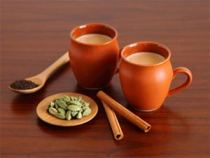  इलायची वाली चाय पीने से नहीं बढ़ता बॉडी फैट, जानें फायदे