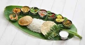  दक्षिण भारत में इसलिए खाया जाता है  केले के पत्तों पर खाना, जानें केले के पत्ते के फायदे....