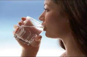 नॉर्मल पानी पीने के आयुर्वेदिक नियम