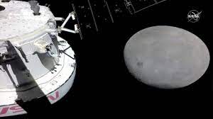  चंद्रमा पर पहुंचा नासा का ओरियन कैप्सूल