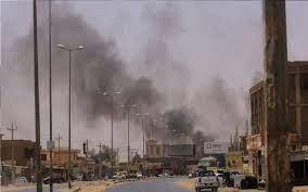 सूडान में सेना और अर्द्धसैनिक बलों के बीच संघर्ष सूडान में सेना और अर्द्धसैनिक बलों के बीच संघर्ष