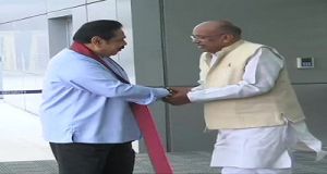  श्रीलंका के प्रधानमंत्री महिन्दा राजपक्ष भारत यात्रा पर नई दिल्ली पहुंचे