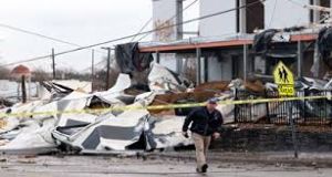  अमरीका में नैशविले और मध्य टेन्नेसी में तूफान से 25 लोगों की मौत