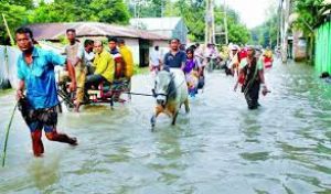  बांग्लादेश में बाढ़ से खतरा बढ़ा, ब्रह्मपुत्र खतरे के निशान से 55 सेंटीमीटर ऊपर