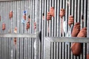  जेल पर हमला, 240 कैदी फरार 