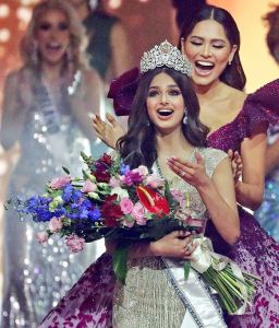  मिस यूनिवर्स बनीं भारत की हरनाज संधू, इस सवाल का जवाब देकर जीता खिताब