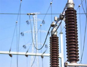 बिजली के ‘हाई-वोल्टेज' तार की चपेट में आने से 26 लोगों की मौत