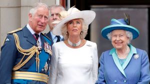   प्रिंस चार्ल्स के महाराज बनने पर कैमिला महारानी बनेंगी : महारानी एलिजाबेथ द्वितीय