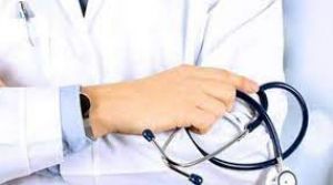 चिकित्सकों की हड़ताल से स्वास्थ्य सेवाएं प्रभावित