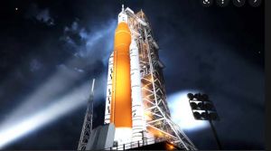  आकाशीय बिजली की घटना के बावजूद नासा का ‘मून रॉकेट' रवाना होने को तैयार