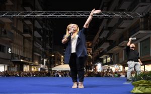 इटली के राष्ट्रीय चुनावों में ब्रदर्स ऑफ इटली पार्टी की जीत, जियोर्जिया मेलोनी पहली महिला प्रधानमंत्री बनेंगी