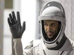 सुल्तान अल-नेयादी अंतरिक्ष में चहलकदमी करने वाले पहले अरब नागरिक बने