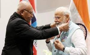 प्रधानमंत्री मोदी को फिजी के सर्वोच्च सम्मान से नवाजा गया