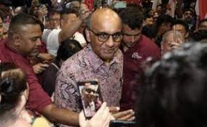  सिंगापुर में भारतीय मूल के थरमन शणमुगारत्नम ने राष्ट्रपति चुनाव जीता 