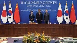  द. कोरिया, जापान और चीन त्रिपक्षीय शिखर सम्मेलन फिर से शुरू करने पर राजी, इसका समय तय नहीं
