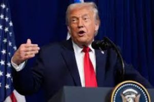 सुरक्षा हितों की रक्षा के लिए ट्रंप ने 29 लाख अमेरिकी डॉलर के चिप सौदे को रद्द किया