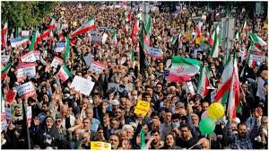 ईरान: विरोध-प्रदर्शनों में अब तक 35 लोगों की मौत, 1,200 हिरासत में