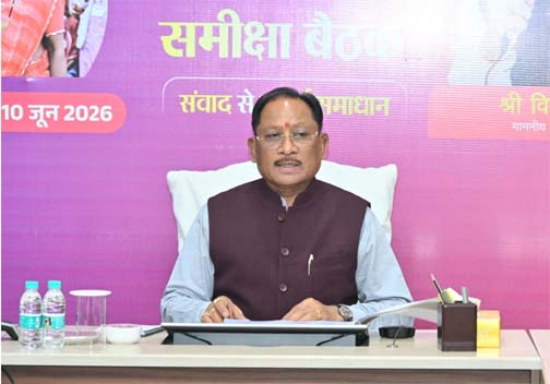 सकारात्मक सोच, जवाबदेही और संवेदनशील प्रशासन से अंतिम व्यक्ति तक पहुंचे शासन की योजनाओं का लाभ : मुख्यमंत्री सकारात्मक सोच, जवाबदेही और संवेदनशील प्रशासन से अंतिम व्यक्ति तक पहुंचे शासन की योजनाओं का लाभ : मुख्यमंत्री