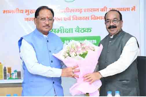 शहरों में नागरिक सुविधाओं और विकास कार्यों में लाएं तेजी : मुख्यमंत्री विष्णु देव साय शहरों में नागरिक सुविधाओं और विकास कार्यों में लाएं तेजी : मुख्यमंत्री विष्णु देव साय