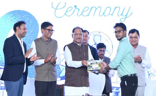 छत्तीसगढ़ में श्रम आधारित उद्योगों को बढ़ावा देकर युवाओं के लिए रोजगार के नए अवसर सृजित कर रही सरकार : मुख्यमंत्री छत्तीसगढ़ में श्रम आधारित उद्योगों को बढ़ावा देकर युवाओं के लिए रोजगार के नए अवसर सृजित कर रही सरकार : मुख्यमंत्री