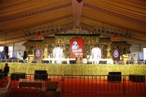 राष्ट्रीय रामायण महोत्सव का मुख्य मंच रामायण के अरण्य कांड की थीम पर सजा
