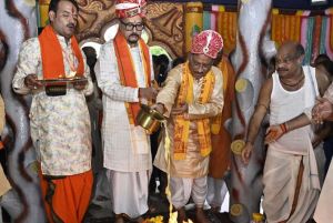 रथयात्रा महोत्सव में शामिल हुए राज्यपाल रमेन डेका