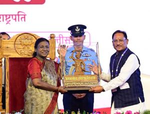  आदिवासी परिवारों को शिक्षा, आजीविका, स्वास्थ्य और विकास के मिल रहे नए अवसर : राष्ट्रपति  द्रौपदी मुर्मु