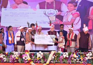  बस्तर पंडुम 2026 : माँ दंतेश्वरी की धरती पर संस्कृति का उत्सव: बस्तर पंडुम 2026 ने जीता दिल