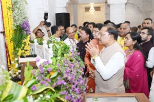 भगवान श्रीकृष्ण का जीवन हमें धर्म, कर्तव्य और लोककल्याण के मार्ग पर चलने की देता है प्रेरणा - मुख्यमंत्री