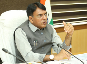 मांडविया ने विभिन्न देशों को जिम्मेदारी के साथ उवर्रक के दाम तय करने को कहा मांडविया ने विभिन्न देशों को जिम्मेदारी के साथ उवर्रक के दाम तय करने को कहा