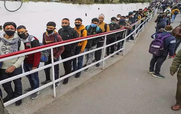 जम्मू-कश्मीर में माता वैष्णो देवी यात्रा फिर से शुरू जम्मू-कश्मीर में माता वैष्णो देवी यात्रा फिर से शुरू