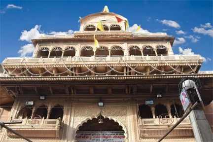 मथुरा में श्रद्धालुओं की मदद के लिए जल्द ही बांके बिहारी कॉरिडोर बनाएगी सरकार : मंत्री मथुरा में श्रद्धालुओं की मदद के लिए जल्द ही बांके बिहारी कॉरिडोर बनाएगी सरकार : मंत्री