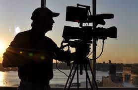 फिल्म शूटिंग अनुमति अब 15 दिन में मिलेगी फिल्म शूटिंग अनुमति अब 15 दिन में मिलेगी