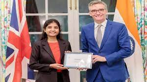 लखनऊ की जागृति यादव भारत में एक दिन के लिए ब्रिटेन की उच्चायुक्त बनीं लखनऊ की जागृति यादव भारत में एक दिन के लिए ब्रिटेन की उच्चायुक्त बनीं