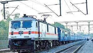 रेलवे ने त्योहारी सीजन को देखते हुए छह जोड़ी रेल सेवाओं में डिब्बे बढ़ाए रेलवे ने त्योहारी सीजन को देखते हुए छह जोड़ी रेल सेवाओं में डिब्बे बढ़ाए