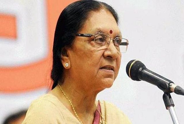 छोटी उम्र से ही बच्चों को संस्कृत का ज्ञान देना बहुत जरूरी- आनंदीबेन पटेल छोटी उम्र से ही बच्चों को संस्कृत का ज्ञान देना बहुत जरूरी- आनंदीबेन पटेल