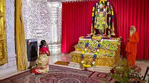 राष्ट्रपति द्रौपदी मुर्मू ने अयोध्या में राम मंदिर में दर्शन किये राष्ट्रपति द्रौपदी मुर्मू ने अयोध्या में राम मंदिर में दर्शन किये