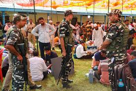 जम्मू-कश्मीर विस चुनाव : दूसरे चरण में उमर, रविंद्र, तारिक कर्रा सहित 239 की किस्मत दांव पर जम्मू-कश्मीर विस चुनाव : दूसरे चरण में उमर, रविंद्र, तारिक कर्रा सहित 239 की किस्मत दांव पर