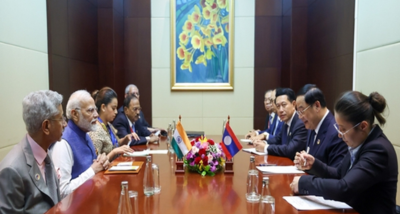 भारत और लाओ ने रक्षा सहयोग और सीमा शुल्क सहित 6 समझौतों पर हस्ताक्षर किये भारत और लाओ ने रक्षा सहयोग और सीमा शुल्क सहित 6 समझौतों पर हस्ताक्षर किये