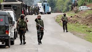 जम्मू-कश्मीर के कठुआ में हुई मुठभेड़ में तीन आतंकवादी ढेर, तीन पुलिसकर्मी शहीद जम्मू-कश्मीर के कठुआ में हुई मुठभेड़ में तीन आतंकवादी ढेर, तीन पुलिसकर्मी शहीद