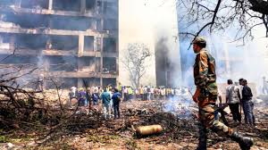 अहमदाबाद विमान हादसा: पांच एमबीबीएस छात्र, एक पीजी रेजिडेंट डॉक्टर, सुपरस्पेशलिस्ट की पत्नी की मौत अहमदाबाद विमान हादसा: पांच एमबीबीएस छात्र, एक पीजी रेजिडेंट डॉक्टर, सुपरस्पेशलिस्ट की पत्नी की मौत