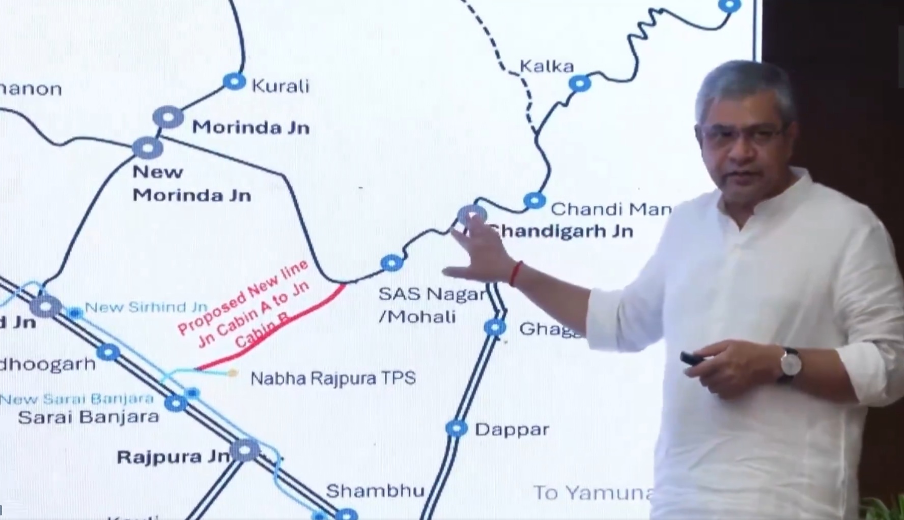 वंदे भारत स्लीपर ट्रेन की शुरुआत जल्द, 180 किमी/घंटा की रफ्तार और आधुनिक सुविधाओं से होगी लैस वंदे भारत स्लीपर ट्रेन की शुरुआत जल्द, 180 किमी/घंटा की रफ्तार और आधुनिक सुविधाओं से होगी लैस