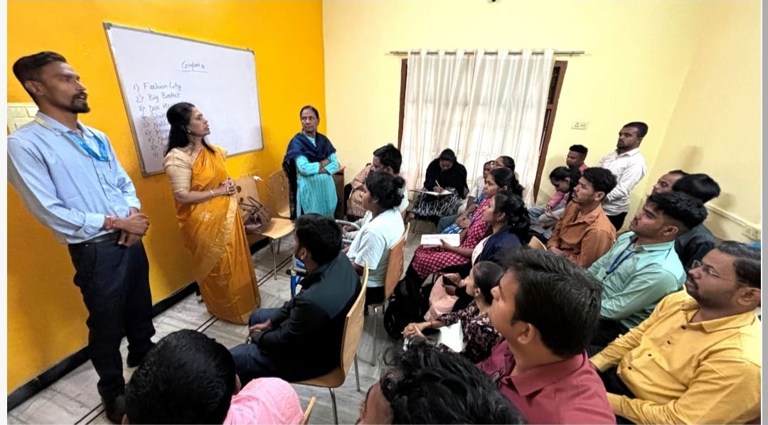 दिव्यांगजनों को रोजगार से जोड़ने हुआ प्लेसमेंट कैम्प का आयोजन दिव्यांगजनों को रोजगार से जोड़ने हुआ प्लेसमेंट कैम्प का आयोजन