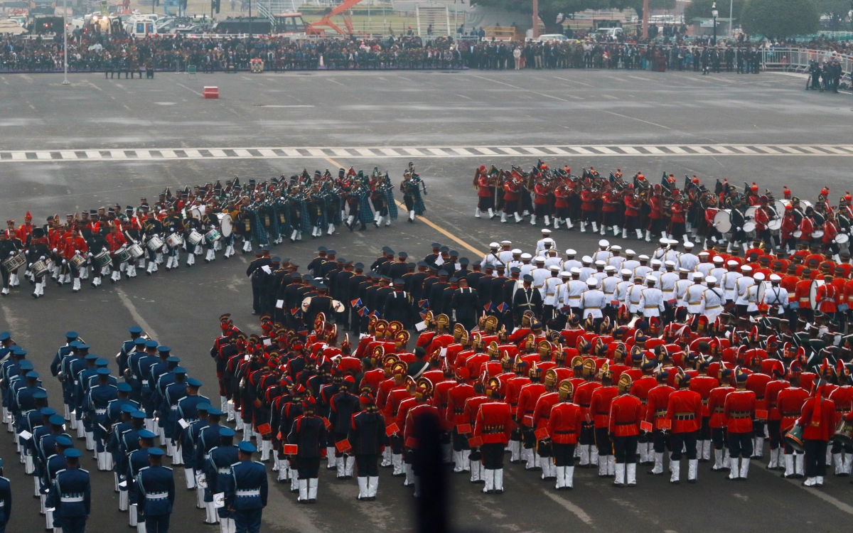 बीटिंग रिट्रीट सेरेमनी के साथ गणतंत्र दिवस समारोह का भव्य समापन बीटिंग रिट्रीट सेरेमनी के साथ गणतंत्र दिवस समारोह का भव्य समापन