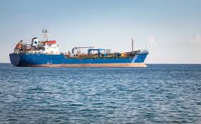 भारत का कच्चे तेल का टैंकर यूएई के फुजैराह से सुरक्षित निकला भारत का कच्चे तेल का टैंकर यूएई के फुजैराह से सुरक्षित निकला