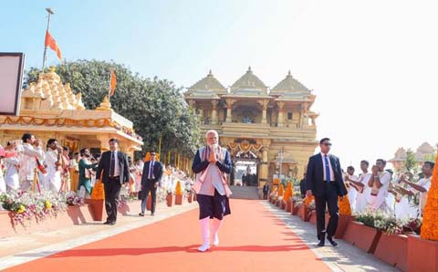 पीएम मोदी सोमवार को पुनर्निर्मित सोमनाथ मंदिर के उद्घाटन के 75 वर्ष पूरे होने पर सोमनाथ अमृत महोत्सव में लेंगे भाग पीएम मोदी सोमवार को पुनर्निर्मित सोमनाथ मंदिर के उद्घाटन के 75 वर्ष पूरे होने पर सोमनाथ अमृत महोत्सव में लेंगे भाग