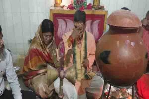 सोनिया गांधी के अंतरिम अध्यक्ष बनने से वापस लौटेंगे पार्टी छोड़ने वाले-डाॅ महंत
