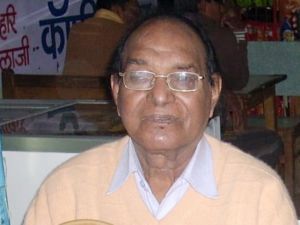 प्रख्यात कवि माणिक का इंदौर में निधन