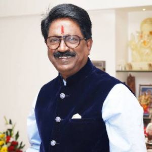 केन्द्रीय मंत्री सावंत का इस्तीफा स्वीकृत केन्द्रीय मंत्री सावंत का इस्तीफा स्वीकृत