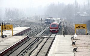 श्रीनगर से बारामूला तक रेल सेवाएं आज से फिर शुरू